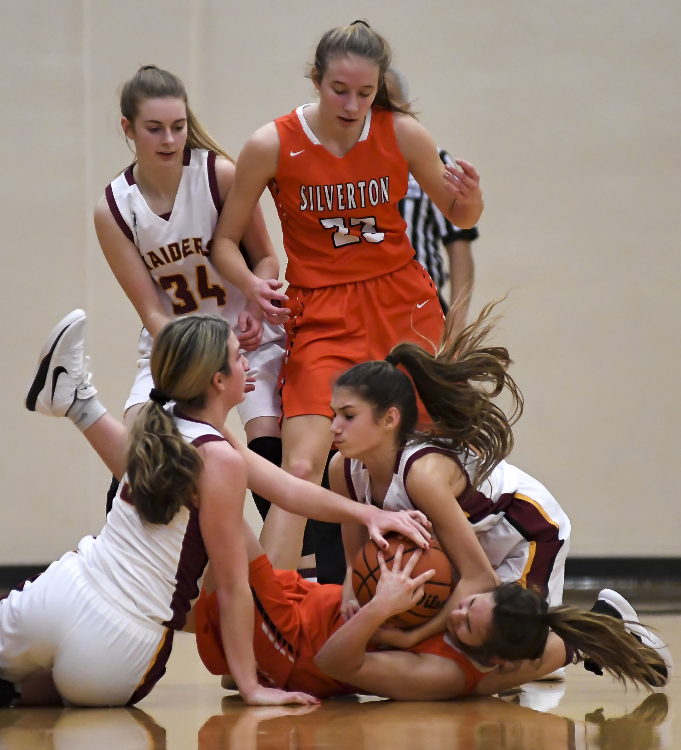 Gallery: CVHS vs Silverton basketball 14